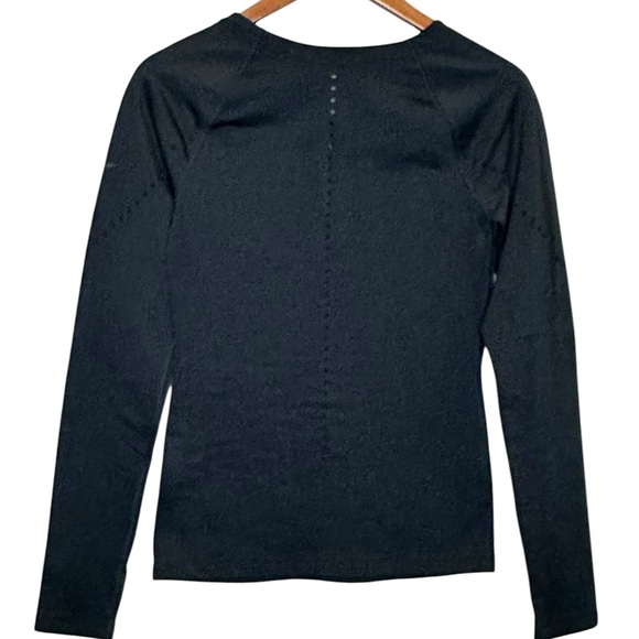 NIKE PRO HYPERWARM TIGHT FIT TRAINING Black LONG SLEEVE TOP 856287-081 WOMEN S - Picture 4 of 9